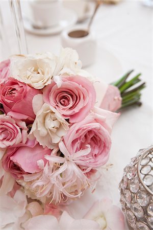 rosa - Bouquet of Flowers Foto de stock - Sin royalties Premium, Código: 600-05786606