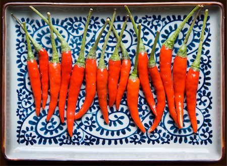 peperoncino - Red Hot Chilli Peppers Photographie de stock - Premium Libres de Droits, Code: 600-05803159