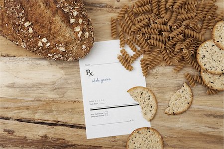 fibra - Variety of Whole Grain Products and Prescription, Birmingham, Alabama, USA Foto de stock - Sin royalties Premium, Código: 600-05803298