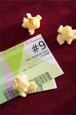 Popcorn and Movie Tickets Foto de stock - Sin royalties Premium, Código: 600-05803383