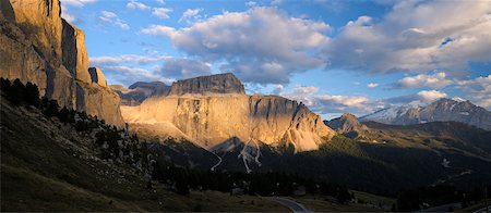 panorama italy - Marmolada, Sass Pordoi and Piz Boe, View From Sella Pass, South Tyrol, Trentino-Alto Adige, Dolomites, Italy Foto de stock - Sin royalties Premium, Código: 600-05821934