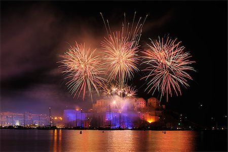 fuegos artificiales - Fireworks, Calvi, Balagne, Haute-Corse, Corsica, France Foto de stock - Sin royalties Premium, Código: 600-05821943