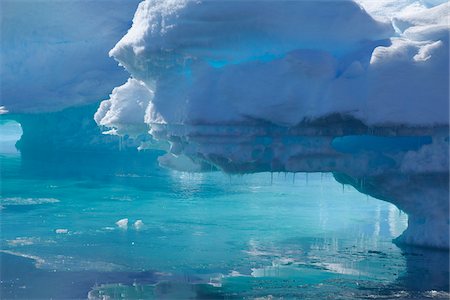 Bleu de glace, océan Arctique, mer du Groenland Arctique Photographie de stock - Premium Libres de Droits, Code: 600-05947733