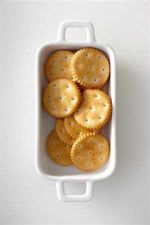 Crackers in Dish Foto de stock - Sin royalties Premium, Código: 600-05973612