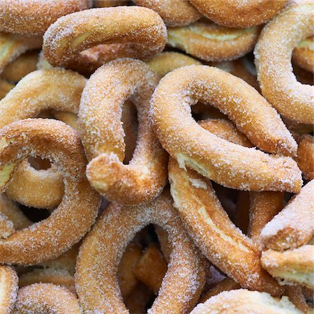 Pâtisseries, Gragnano, Province de Naples, Campani, Italie Photographie de stock - Premium Libres de Droits, Code: 600-06009135