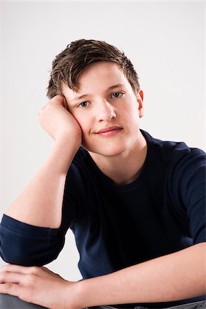 portrait of young and teenage boy - Portrait of Teenage Boy Stock Photo - Premium Royalty-Free, Code: 600-06009287