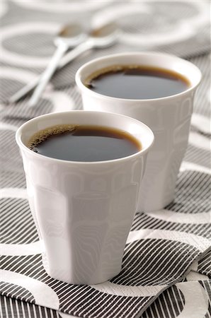drink black coffee - Two Cups of Coffee Stock Photo - Premium Royalty-Free, Code: 600-06025206