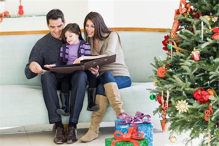 Famille à Noël, Florida, USA Photographie de stock - Premium Libres de Droits, Code: 600-06038175