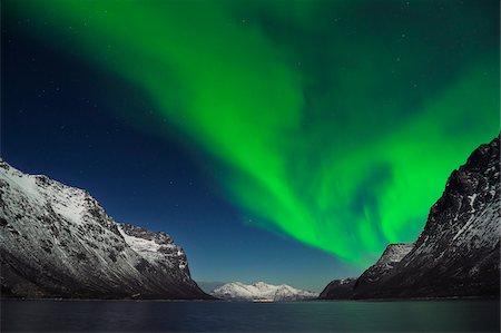schnee - Nordlicht bei Tromsø, Troms, Norwegen Stockbilder - Premium RF Lizenzfrei, Bildnummer: 600-06038348