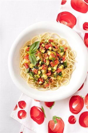 simsearch:600-06038262,k - Spaghetti with Peppers and Zucchini Stock Photo - Premium Royalty-Free, Code: 600-06059783