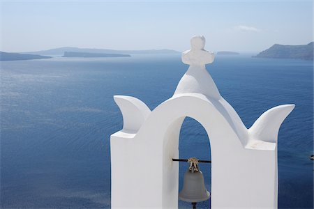 santorini island - Clocher avec caldeira dans la Distance, Oia, Santorini Island, Iles Cyclades, îles grecques, Grèce Photographie de stock - Premium Libres de Droits, Code: 600-06125809