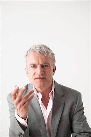 portrait dans l'exercice d'un métier - Portrait d'homme Photographie de stock - Premium Libres de Droits, Code: 600-06144746