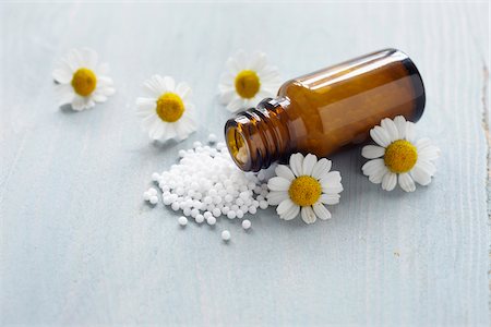 pharmaceutics - Chamomile and Homeopathic Medicine Stock Photo - Premium Royalty-Free, Code: 600-06180196