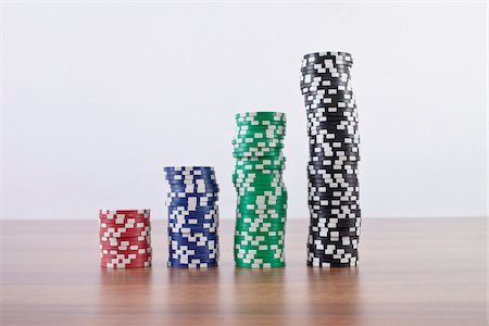 Stacks of Poker Chips Foto de stock - Sin royalties Premium, Código: 600-06302264