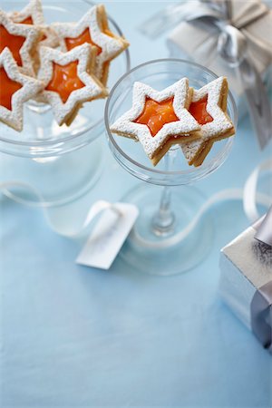 dessert no people - Star Shaped Cookies Stock Photo - Premium Royalty-Free, Code: 600-06383006