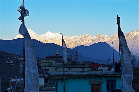 dhaulagiri tukuche - Muktinath et Dhaulagiri Himal, vallée Muktinath, Annapurna Conservation Area, District de Mustang, Dhaulagiri, Pashchimanchal, Népal Photographie de stock - Premium Libres de Droits, Code: 600-06383834