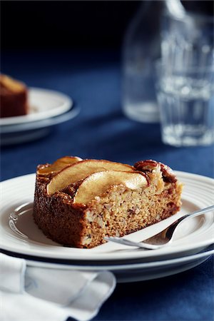 Close-up of Slice of Apple Walnut Cake Stock Photo - Premium Royalty-Free, Code: 600-06397684