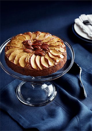 serving utensil - Apple Walnut Cake on Cake Stand Stock Photo - Premium Royalty-Free, Code: 600-06397685