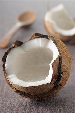 Close-up of Opened Coconut, Studio Shot Stock Photo - Premium Royalty-Free, Code: 600-06512730