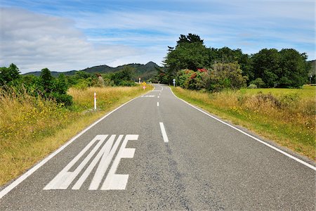 eins (die zahl) - Country Road, Puponga, Collingwood, South Island, Tasman, New Zealand Stockbilder - Premium RF Lizenzfrei, Bildnummer: 600-06841913