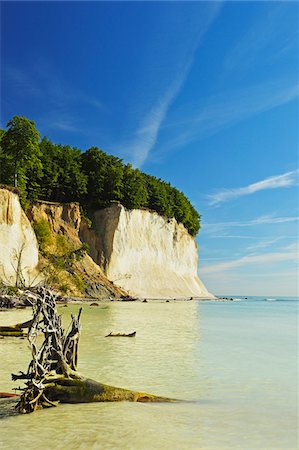 ruegen - Chalk Cliffs, Jasmund National Park, Ruegen Island, Mecklenburg-Vorpommern, Germany Foto de stock - Sin royalties Premium, Código: 600-06892720