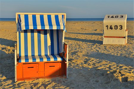 sankt peter-ording - Beach with Beach Chairs, Norderdeich, Sankt Peter-Ording, North Sea, Schleswig-Holstein, Germany Foto de stock - Sin royalties Premium, Código: 600-06936111