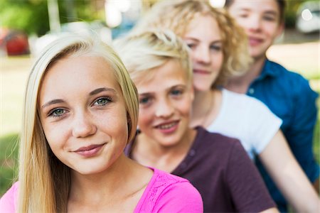 Portrait of Teenagers Outdoors, Mannheim, Baden-Wurttemberg, Germany Stock Photo - Premium Royalty-Free, Code: 600-06939781