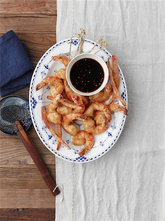 soy sauce - Overhead View of Plate of Shrimp with Dipping Sauce, Studio Shot Stock Photo - Premium Royalty-Free, Code: 600-06963793