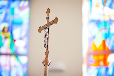 diffused light - Close-up of religious cross in churdh, Ontario, Canada Foto de stock - Sin royalties Premium, Código: 600-07199822