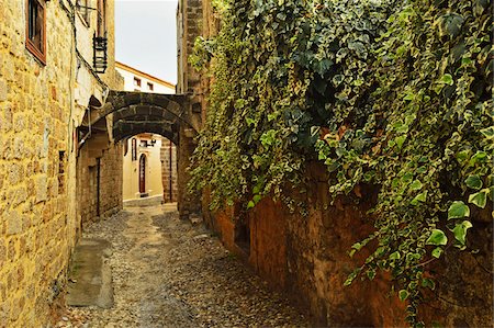 Scene from the Old Town, Rhodes City, Rhodes, Dodecanese, Aegean Sea, Greece, Europe Photographie de stock - Premium Libres de Droits, Code: 600-07199959