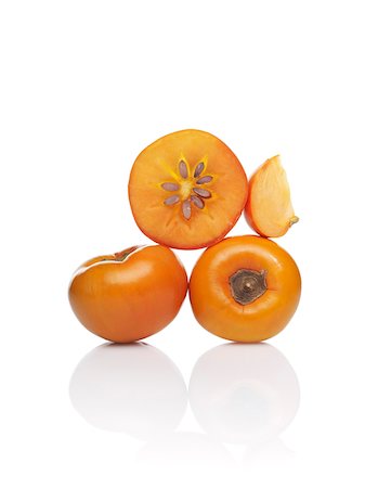 Persimmon Fruit on White Background, Studio Shot Photographie de stock - Premium Libres de Droits, Code: 600-07240926