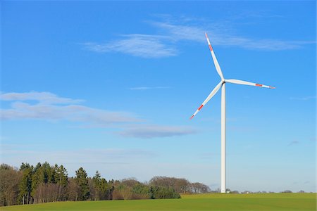 energía - Wind Turbine, Odenwald, Hesse, Germany Foto de stock - Sin royalties Premium, Código: 600-07279134