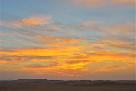 sky dawn - Desert Landscape at Dawn, Matruh Governorate, Libyan Desert, Sahara Desert, Egypt, Africa Stock Photo - Premium Royalty-Free, Code: 600-07279204