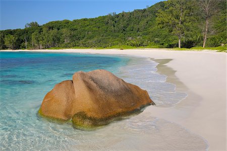 seychelles landscape - Boulder on Anse Cocos, La Digue, Seychelles Stock Photo - Premium Royalty-Free, Code: 600-07453847