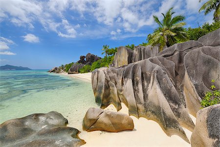 Rock Formations and Palm Trees, Anse Source d´Argent, La Digue, Seychelles Foto de stock - Sin royalties Premium, Código: 600-07453851