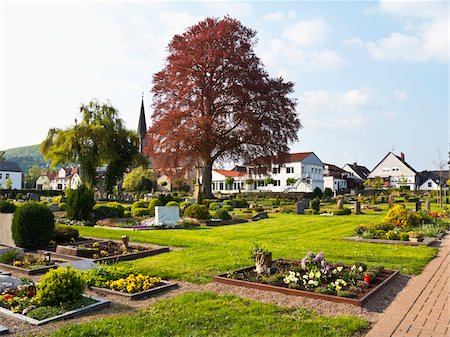 Evangelical cemetery, Beverungen, Hoexter District, North Rhine-Westphalia , Germany Stock Photo - Premium Royalty-Free, Code: 600-07608345