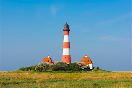 Westerhever Lighthouse, Eiderstedt, North Frisia, Schleswig-Holstein, Germany Stock Photo - Premium Royalty-Free, Code: 600-07745110