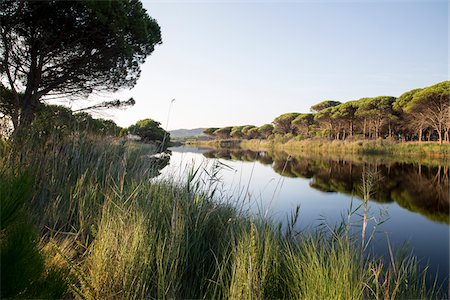 Scenic view of river, La Caletta, Siniscola, Province of Nuoro, Sardinia, Italy Photographie de stock - Premium Libres de Droits, Code: 600-07769852