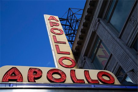 simsearch:614-06002314,k - Apollo Theater Neon Sign, Harlem, New York City, New York, USA Stock Photo - Premium Royalty-Free, Code: 600-07760302