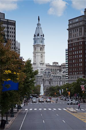 simsearch:700-05609916,k - Philadelphia City Hall viewed from Benjamin Franklin Parkway with LOVE Park Fountain, Philadelphia, Pennsylvania, USA Stock Photo - Premium Royalty-Free, Code: 600-07760320