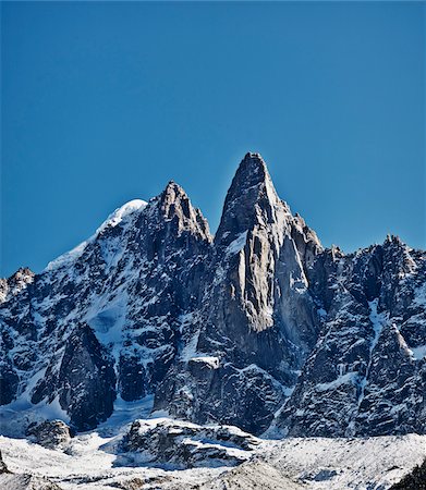 Snowy mountains in the French Alps, Aiguille du Dru, Mont Blanc Massif, Haute-Savoie, Rhone-Alpes, France Stockbilder - Premium RF Lizenzfrei, Bildnummer: 600-07803004