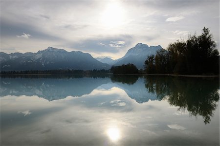 swabia - Scenic of Lake with Mountain Range in Autumn, Lake Forggensee, Fuessen, Bavaria, Germany Stock Photo - Premium Royalty-Free, Code: 600-07844557