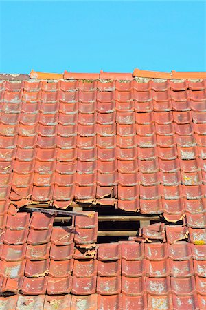 Close-up of broken roof of an Old Barn, Hesse, Germany Stockbilder - Premium RF Lizenzfrei, Bildnummer: 600-08002600