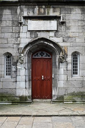 doorway - Close-up of doorway, Dublin Castle, Dublin, Republic of Ireland Photographie de stock - Premium Libres de Droits, Code: 600-08102730