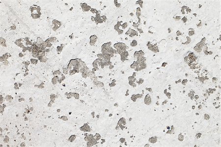 pintura desconchada - White Painted Cement Floor with Chipped Paint, Saint-Jean-de-Luz, France Foto de stock - Sin royalties Premium, Código: 600-08145835