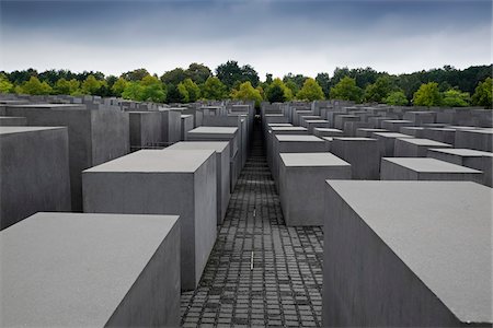 simsearch:600-08212935,k - Memorial to the Murdered Jews of Europe, Berlin, Germany Foto de stock - Sin royalties Premium, Código: 600-08212937