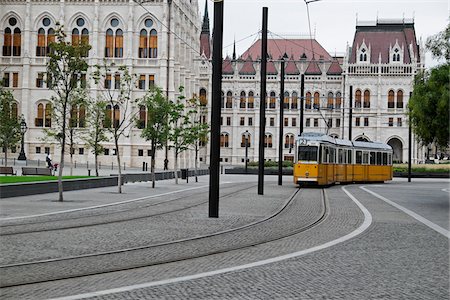 Tram by Hungarian Parliament Building on Rainy Day, Budapest, Hungary Stock Photo - Premium Royalty-Free, Code: 600-08212957