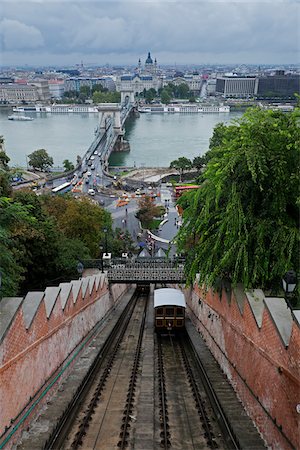 simsearch:700-03638992,k - Budapest Castle Hill Funicular, Castle Hill, Budapest, Hungary Foto de stock - Sin royalties Premium, Código: 600-08212952