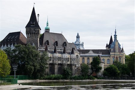 Vajdahunyad Castle, Budapest, Hungary Stock Photo - Premium Royalty-Free, Code: 600-08212967