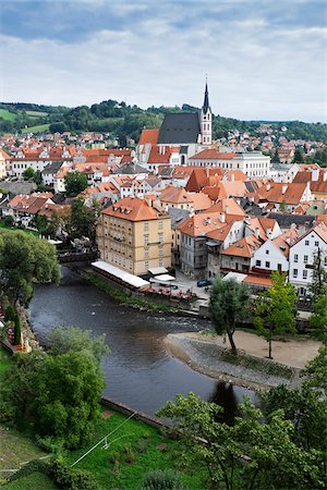 peace tower - Scenic overview of Cesky Krumlov with St Vitus Church in background, Czech Replublic. Stock Photo - Premium Royalty-Free, Code: 600-08232166